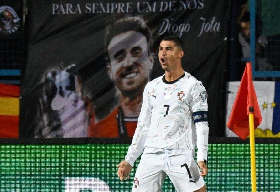 开云体育-今夜冲击世预赛射手王!C罗已进球38粒,距离榜首仅差1球