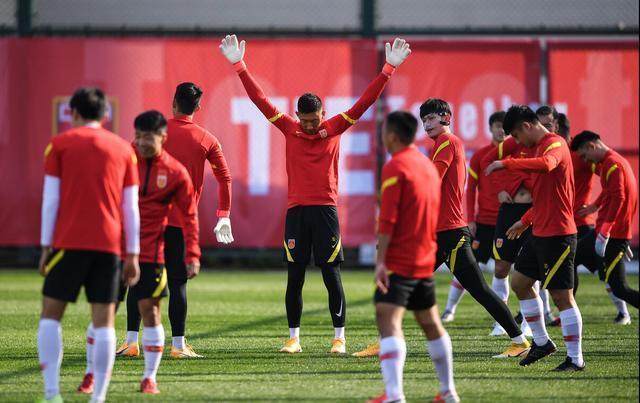开云体育-国足本月中上海展开集训 归化球员可全员到位?